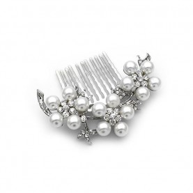 Bridal quaff with pearls and strass