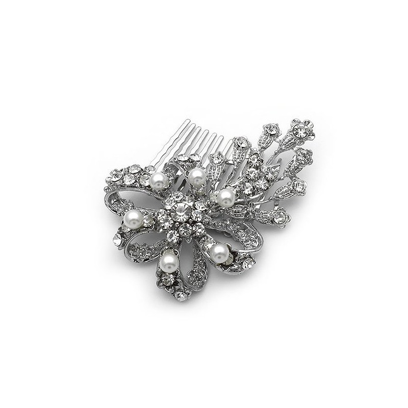 Impressive hair accessory for Brides with Strass