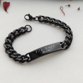 Μαύρο ανδρικό βραχιόλι με χάραξη της επιλογής σου! 
Θα το βρεις στο ASIMENIO.GR
.
𝘚𝘩𝘰𝘱 𝘰𝘯𝘭𝘪𝘯𝘦 ➡️ 𝘸𝘸𝘸.𝘢𝘴𝘪𝘮𝘦𝘯𝘪𝘰.𝘨𝘳 
𝘊𝘢𝘭𝘭 𝘶𝘴  📞 2310 531382
.
~~~~~~~~~~~~~~~~~~~~~~~~~~~
#asimenio_gr #asimenio #jewelry #kosmimata #instajewelry #instajewels #Bracelet #Bracelets #Personalized #ανδρικά #ανδρικαδωρα #ανδρικαβραχιολια #βραχιόλι #βραχιόλια #βραχιολι #βραχιολια #ανδρικοβραχιολι #επετειος #greekjewelry #μπαμπας #anniversary  #χαραξεις #δώρα #χαραξη #αρχικά #ημερομηνία